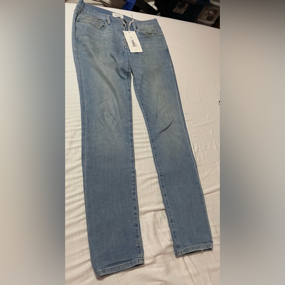 Frame Denim Light Wash Jeans - Picture 3 of 13